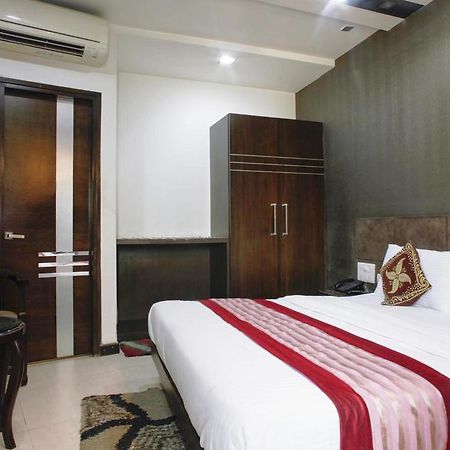 Hotel Milllennium 2000 Dx New Delhi Extérieur photo